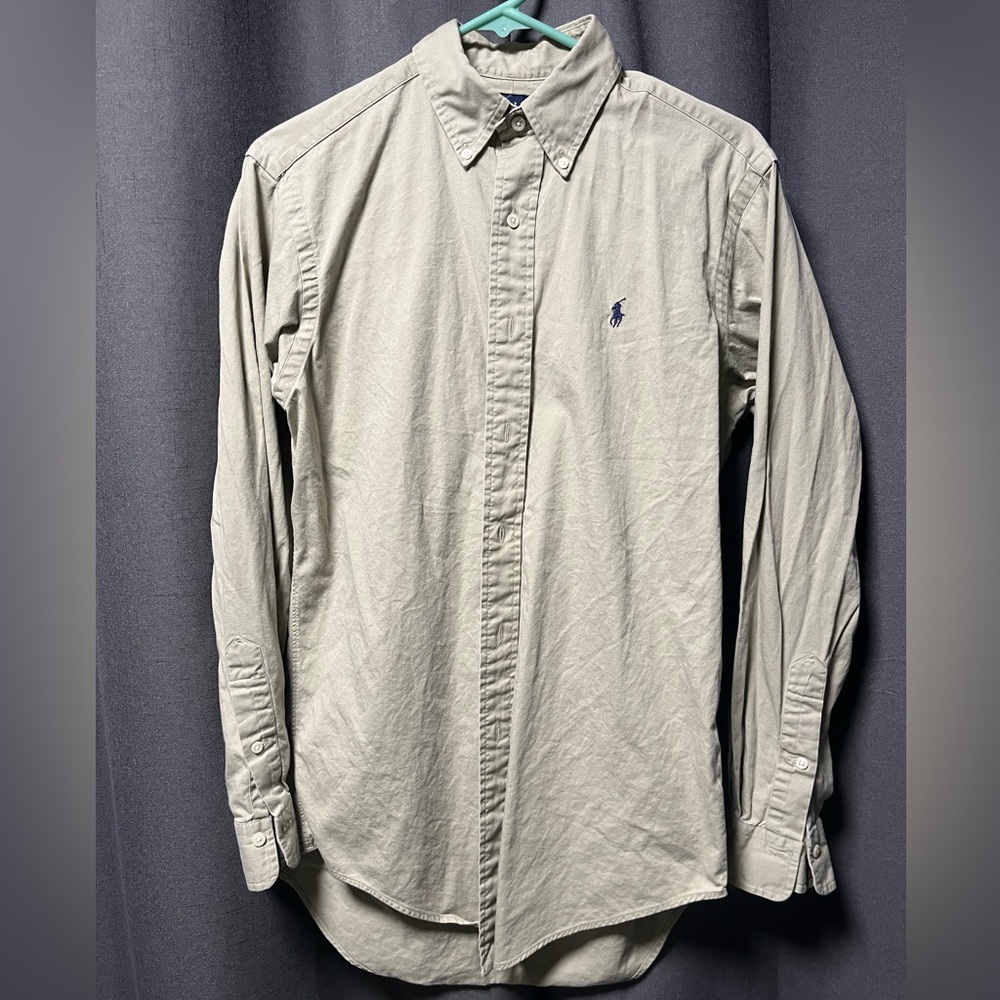 Gorgeous Ralph Lauren polo shirt